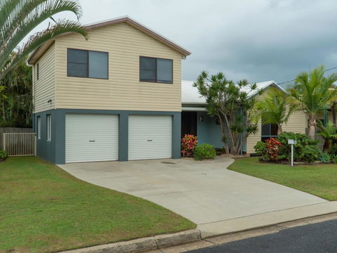 10 Bellgrove Street - Sawtell, NSW - Tourism Bookings 0