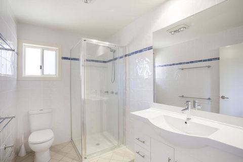 11 Riley St - Stylishly Modern - Events Australia 2