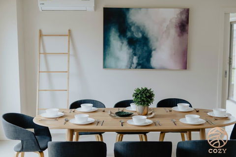 113, Balanchin Street Family Resort In Point Cook - Events Australia 0