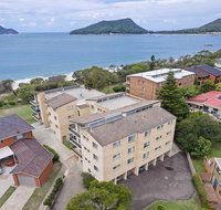 12 'The Helm' 22 Voyager Close - unit in Little Beach with direct access to Shoal Bay Beach - Tourism Bookings