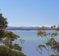 12 'Thurlow Lodge' 6 Thurlow Avenue - water views pool and central location - Tourism Bookings