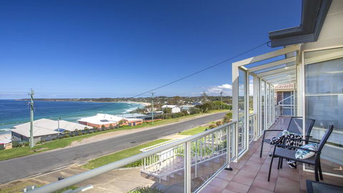 143 Mitchell Pde - Magnificent Outlook - Events Australia 0