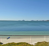 15 'Harbourside' 3-7 Soldiers Point Road - right on the waterfront - Accommodation Europe