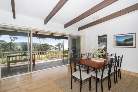 19 Buchan Street - Mollymooks Tee To Sea - Events Australia 1