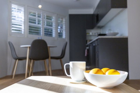 2 BEDROOM BRAND NEW APT // MOMENTS FROM RNSH - Tourism Bookings 3