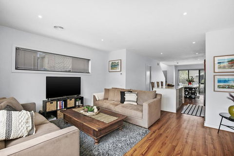 2 Bedroom Townhouse - Family & Corporate Bookings Only - Events Australia 2