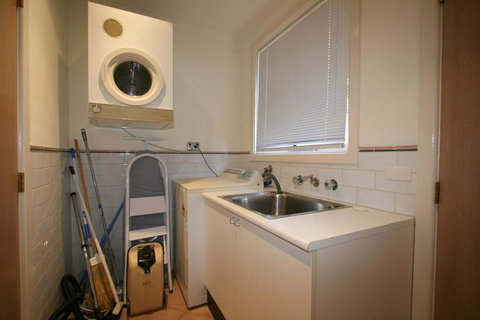 2 Munyang Street, Jindabyne - Accommodation Europe 1