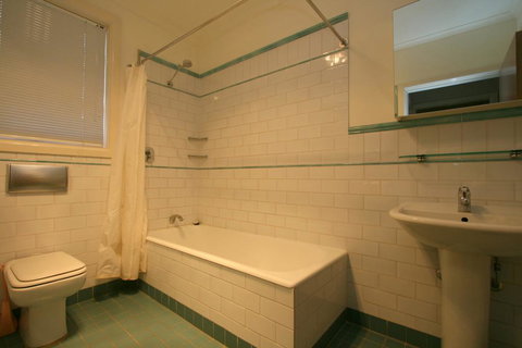 2 Munyang Street, Jindabyne - Accommodation Europe 2