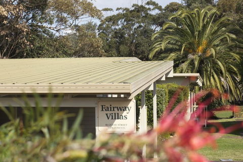 2/81 Clyde St - Villa De Golf At Mollymook - Events Australia 3