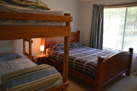 20 Toorak Rd, Bright - Accommodation Europe 2