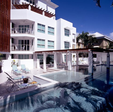 201 Lake Street - Tourism Bookings 1