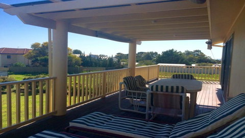 22 Broadbeach Drive - Events Australia 1