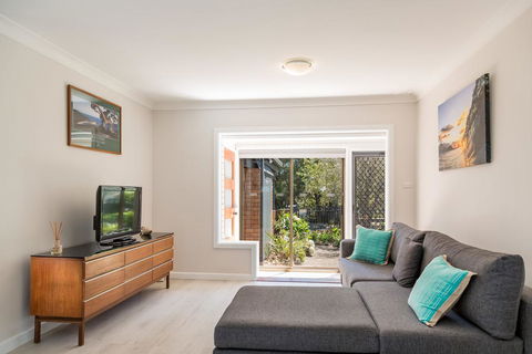 235 Mitchell Parade, Mollymook - Events Australia 0