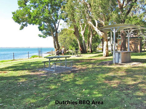 25 Christmas Bush Avenue - Aircon, Pet Friendly, Small Boat Parking & WIFI - Tourism Bookings 2