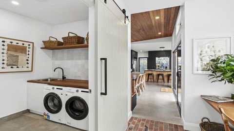 Beautifully Renovated Period Property Walking Distance To Cbd - Events Australia 2
