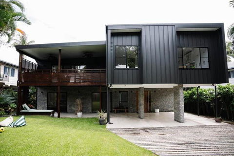 Cabarita - 4 Bedroom Home - Across From The Beach - Events Australia 4