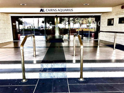 Cairns Apartment Esplanade Ocean Views - Events Australia 3