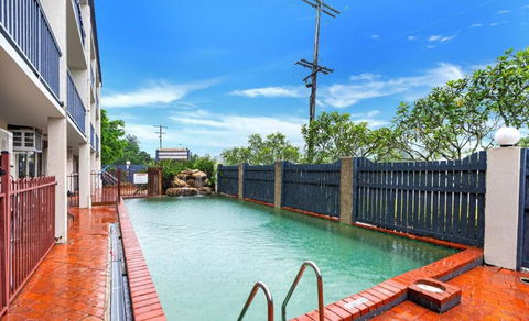 Cairns Holiday Lodge - Events Australia 1