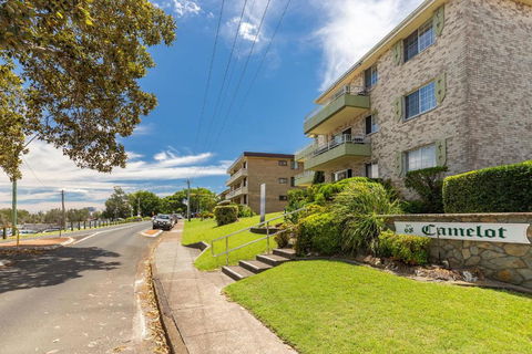 Camelot 14, 68-70 Little Street, Forster - Events Australia 4