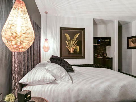 Campania Non Spa Suite - Events Australia 0