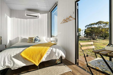Campbells Cottage By Tiny Away - Events Australia 3