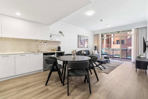 Camperdown Cozy Corner 2 - Events Australia 3