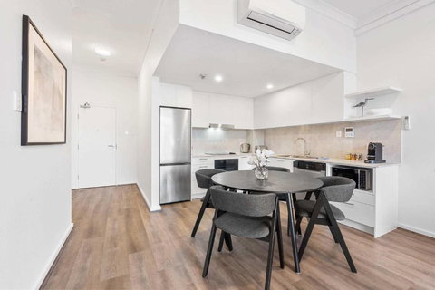 Camperdown Cozy Corner 9 - Events Australia 4