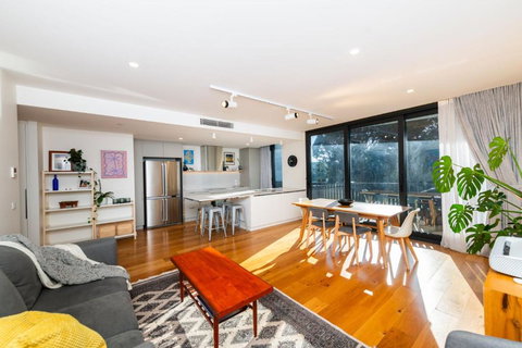 Canberra 22 - Events Australia 2