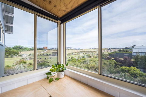 Cape Escape - Events Australia 0