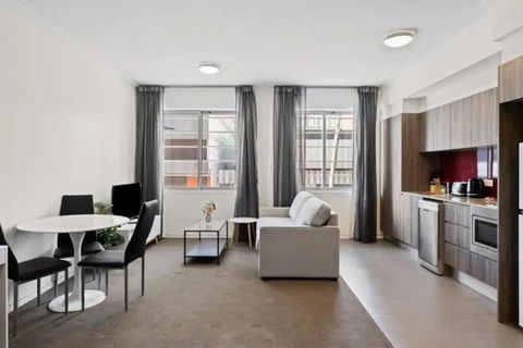 Capitol Apartment Private Studio - Great Value! - Events Australia 0