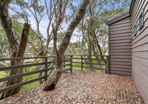 Caribou - Events Australia 1