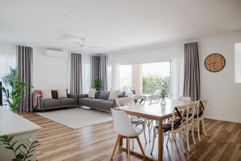 Carinya At Narrawallee - Events Australia 0