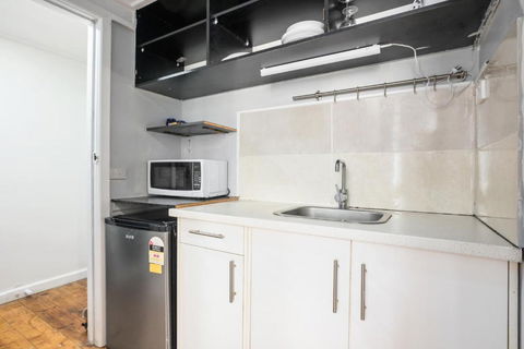 Carlton- Loft Studios 4pax 12mins City CBD - Events Australia 3