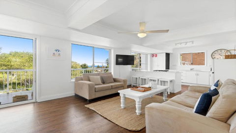 Casa Bianca Accom Holidays - Events Australia 1