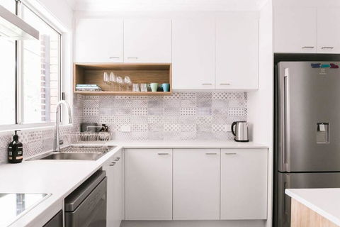 Casa Del Mar 6 - Walk To Pottsville Beach! - Events Australia 3