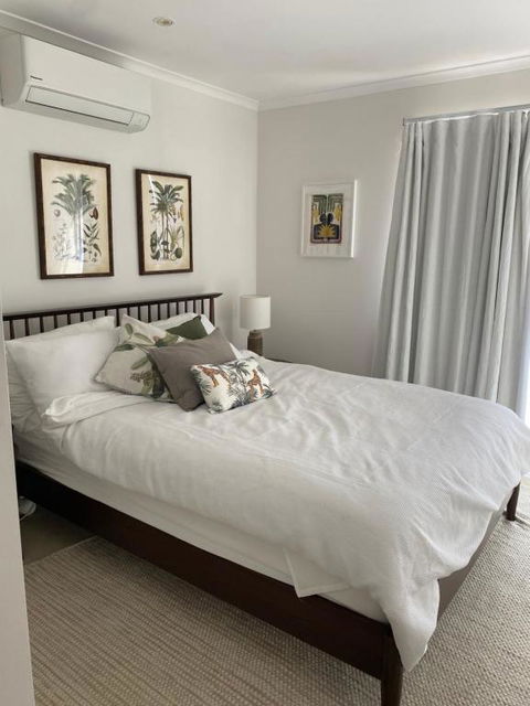 Casa Tropicana Villa With Ocean Views - Steps From Beach Surfs Up! - Events Australia 1