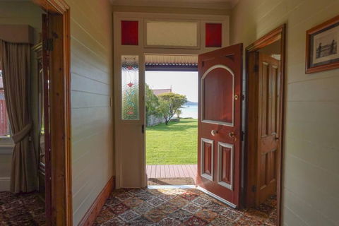 Casilda House-Central Waterfront - Events Australia 4