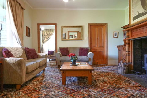 Casilda House-Central Waterfront - Events Australia 1