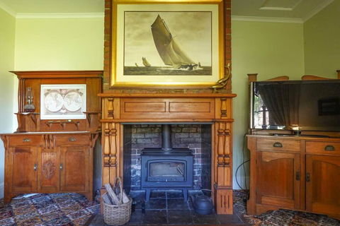 Casilda House-Central Waterfront - Events Australia 3