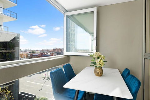 CBD 2BR Apt - Walkable - Events Australia 3