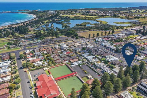 CBD Townhouse - Events Australia 1