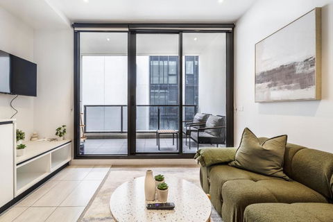 Central & Stylish In St Kilda W AC, WiFi & Balcony - Events Australia 0