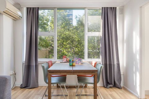 Central And Secluded - Potts Point Paradise With Pool - Events Australia 3