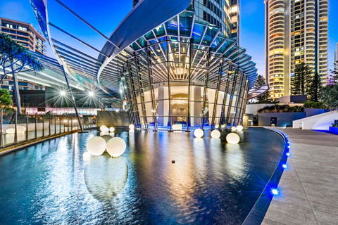 Central Surfers Paradise Family Retreat - Events Australia 0