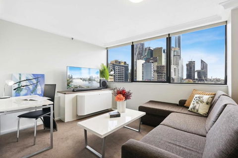 Charming 1-Bed Unit In An Unbeatable Location - Events Australia 0