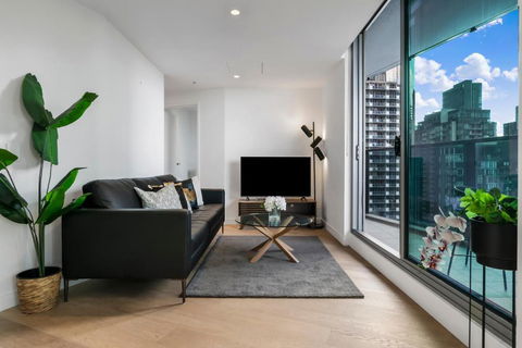 Charming 2BR Apt With Parkland And Mountain Views - Events Australia 0