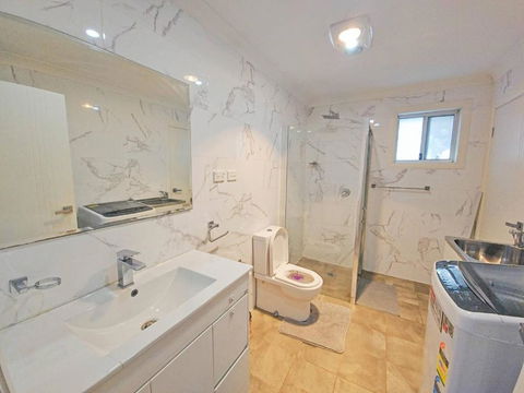 Charming 2br Granny Flat Retreat - Events Australia 1