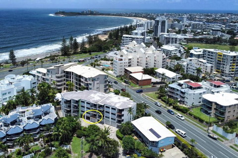 Charming Alex Heads Hideaway - Events Australia 2