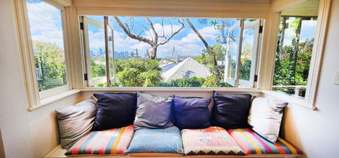 Charming Balmain Home With Sydney Skyline Views - Events Australia 0