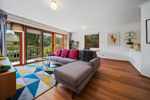 Charming Canberra 2-Bed By Parks & Shops - Events Australia 0